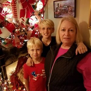 Meet your Posher, Helen